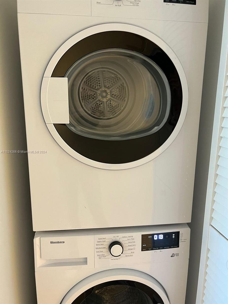 Miami, Florida 33132, ,1 BathroomBathrooms,Residential,For Sale,A11524266