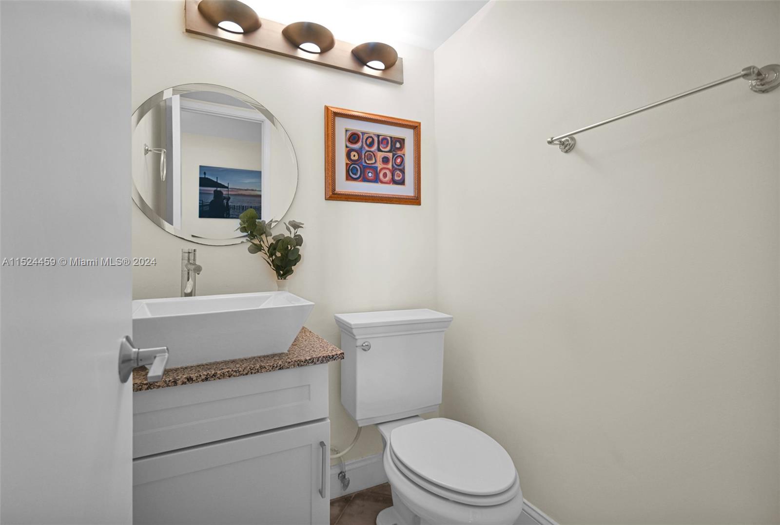 600 NE 36th St 1910, Miami, Florida 33137, 2 Bedrooms Bedrooms, ,1 BathroomBathrooms,Residential,For Sale,600 NE 36th St 1910,A11524459