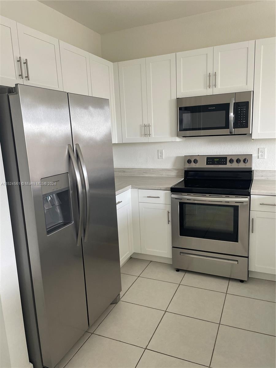 1785 SE 27 rd 0, Homestead, Florida 33035, 3 Bedrooms Bedrooms, ,2 BathroomsBathrooms,Residential,For Sale,1785 SE 27 rd 0,A11524561