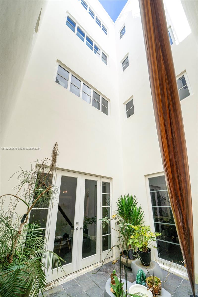 230 Water Way, Miami Beach, FL, 33141 United States, 5 Bedrooms Bedrooms, ,5 BathroomsBathrooms,Residential,For Sale,Water Way,A11520626