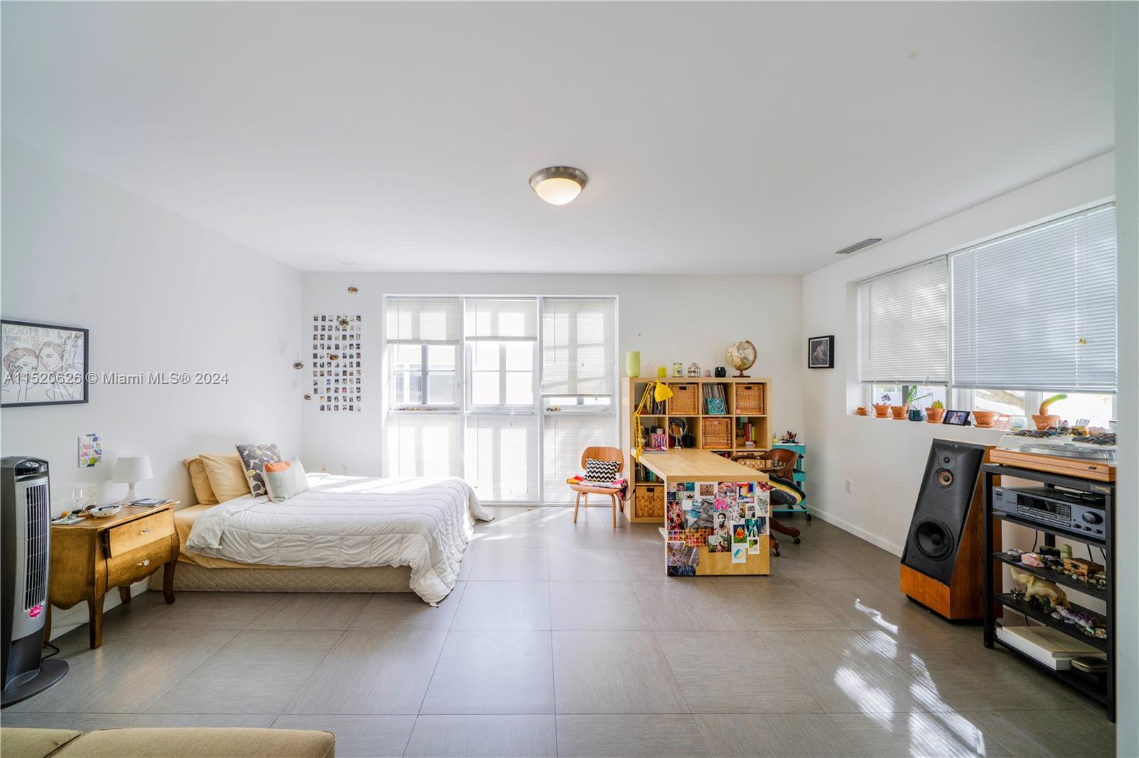 230 Water Way, Miami Beach, FL, 33141 United States, 5 Bedrooms Bedrooms, ,5 BathroomsBathrooms,Residential,For Sale,Water Way,A11520626