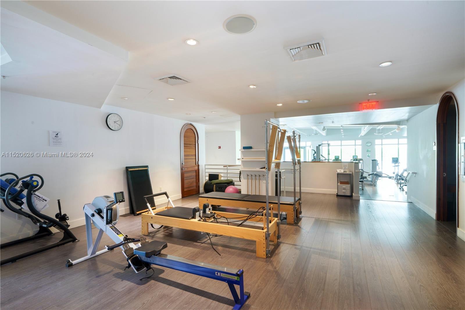 230 Water Way, Miami Beach, FL, 33141 United States, 5 Bedrooms Bedrooms, ,5 BathroomsBathrooms,Residential,For Sale,Water Way,A11520626