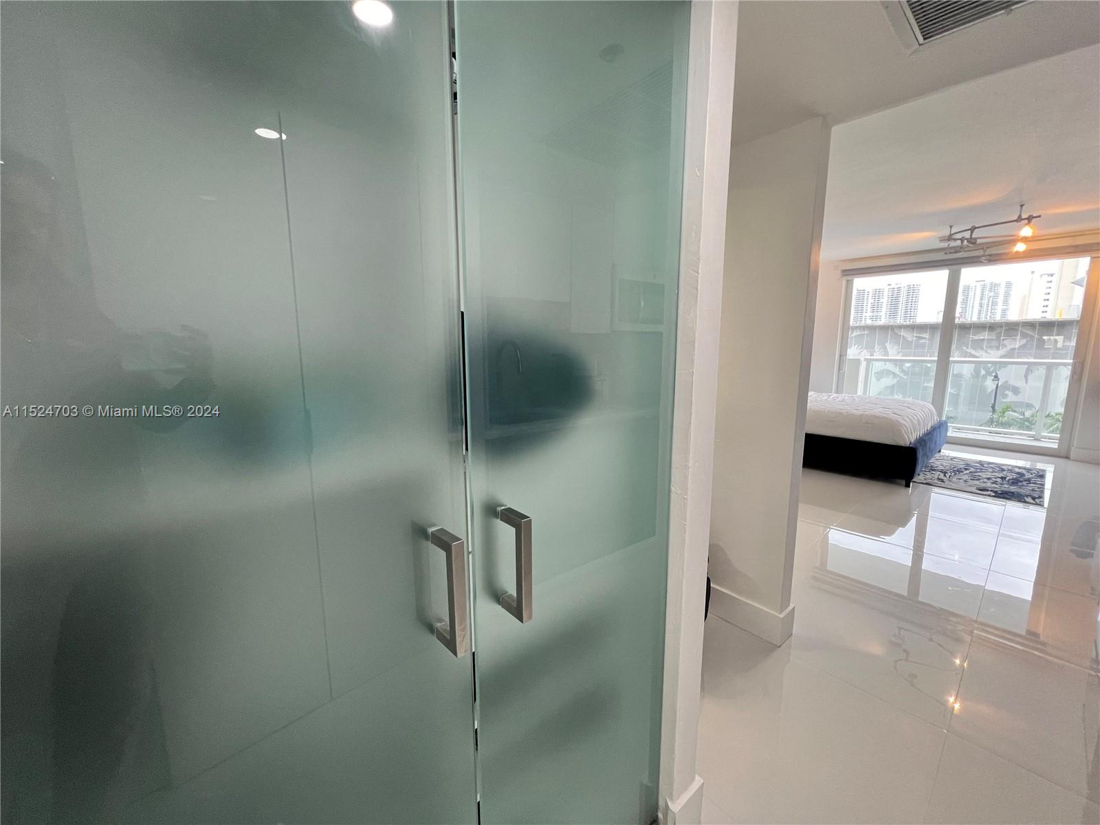 19201 Collins Ave, Sunny Isles Beach, FL, 33160 United States, ,1 BathroomBathrooms,Residential,For Sale,Collins Ave,A11524703