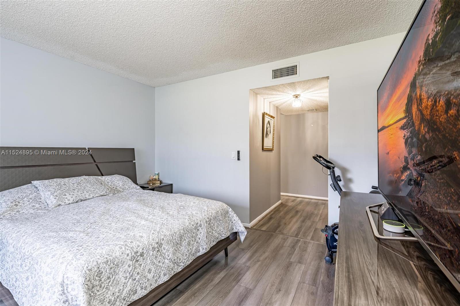 16431 Blatt Blvd 103, Weston, Florida 33326, 2 Bedrooms Bedrooms, ,2 BathroomsBathrooms,Residential,For Sale,16431 Blatt Blvd 103,A11524895