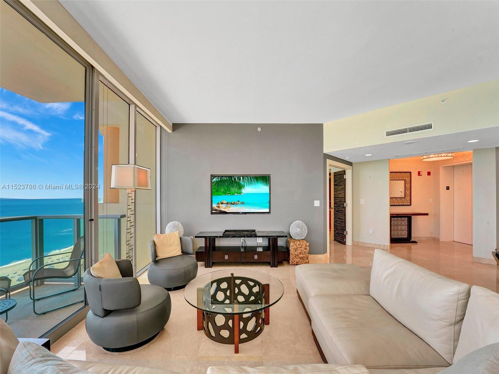 1455 Ocean Dr 1609, Miami Beach, Florida 33139, 3 Bedrooms Bedrooms, ,4 BathroomsBathrooms,Residentiallease,For Rent,1455 Ocean Dr 1609,A11523786