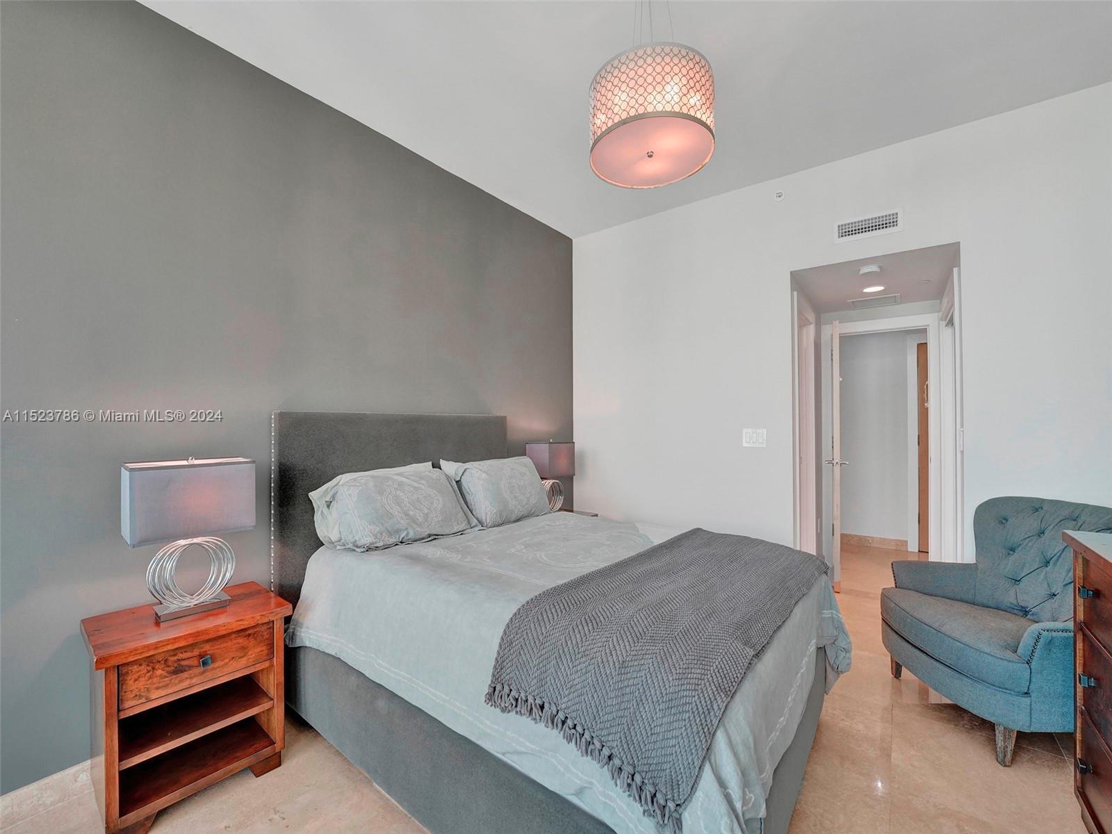 1455 Ocean Dr 1609, Miami Beach, Florida 33139, 3 Bedrooms Bedrooms, ,4 BathroomsBathrooms,Residentiallease,For Rent,1455 Ocean Dr 1609,A11523786