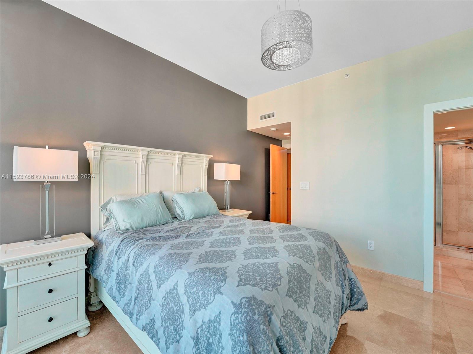 1455 Ocean Dr 1609, Miami Beach, Florida 33139, 3 Bedrooms Bedrooms, ,4 BathroomsBathrooms,Residentiallease,For Rent,1455 Ocean Dr 1609,A11523786