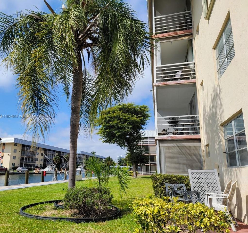 3600 NE 170 Street 308D, North Miami Beach, Florida 33160, 1 Bedroom Bedrooms, ,1 BathroomBathrooms,Residential,For Sale,3600 NE 170 Street 308D,A11524537