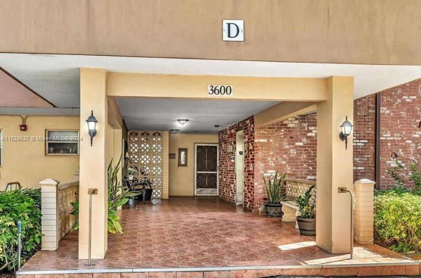 3600 NE 170 Street 308D, North Miami Beach, Florida 33160, 1 Bedroom Bedrooms, ,1 BathroomBathrooms,Residential,For Sale,3600 NE 170 Street 308D,A11524537
