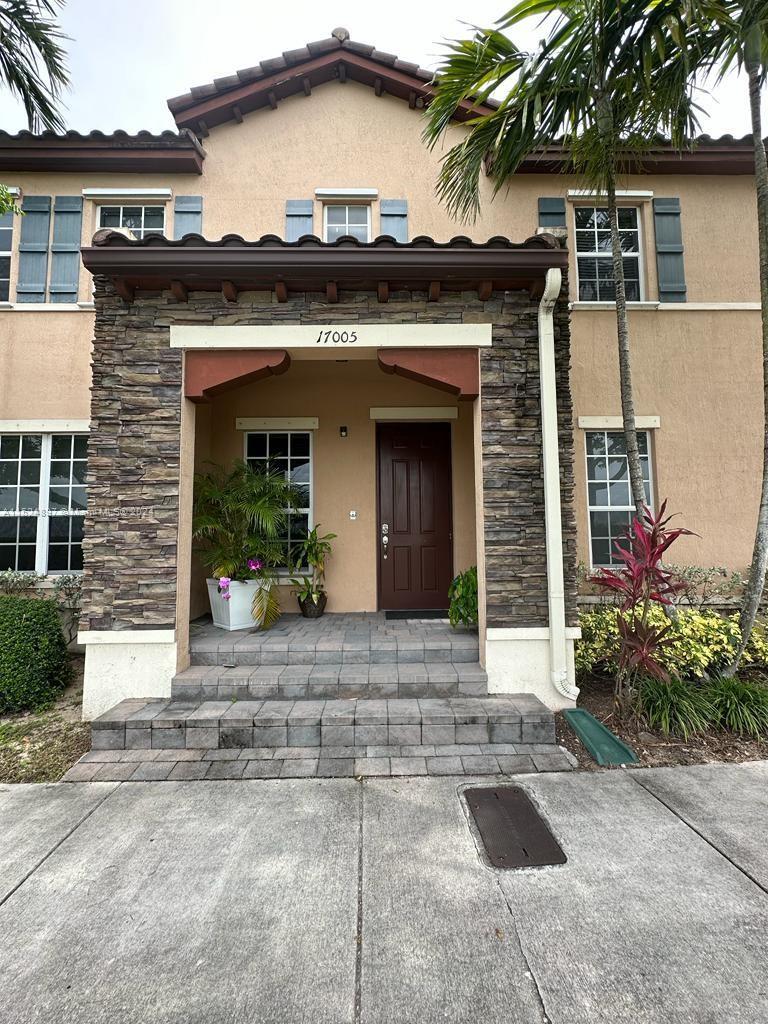 17005 SW 96th St  For Sale A11524897, FL