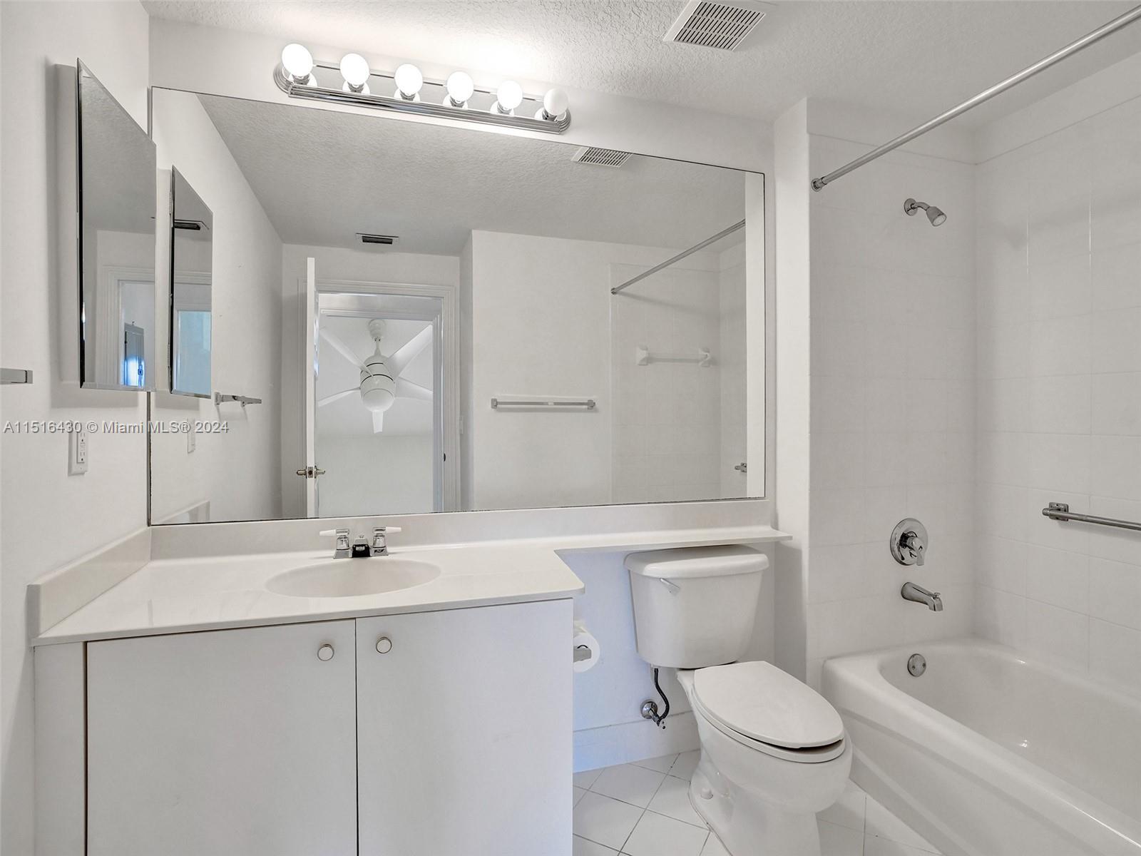 7623 Southampton Ter 305, Tamarac, Florida 33321, 2 Bedrooms Bedrooms, ,2 BathroomsBathrooms,Residential,For Sale,7623 Southampton Ter 305,A11516430