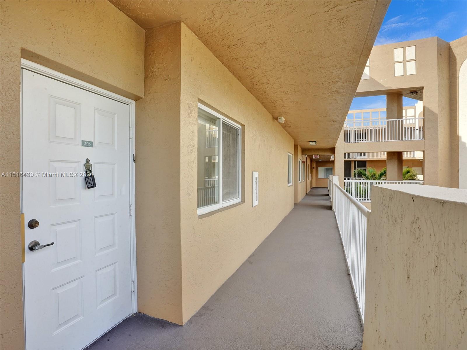 7623 Southampton Ter 305, Tamarac, Florida 33321, 2 Bedrooms Bedrooms, ,2 BathroomsBathrooms,Residential,For Sale,7623 Southampton Ter 305,A11516430