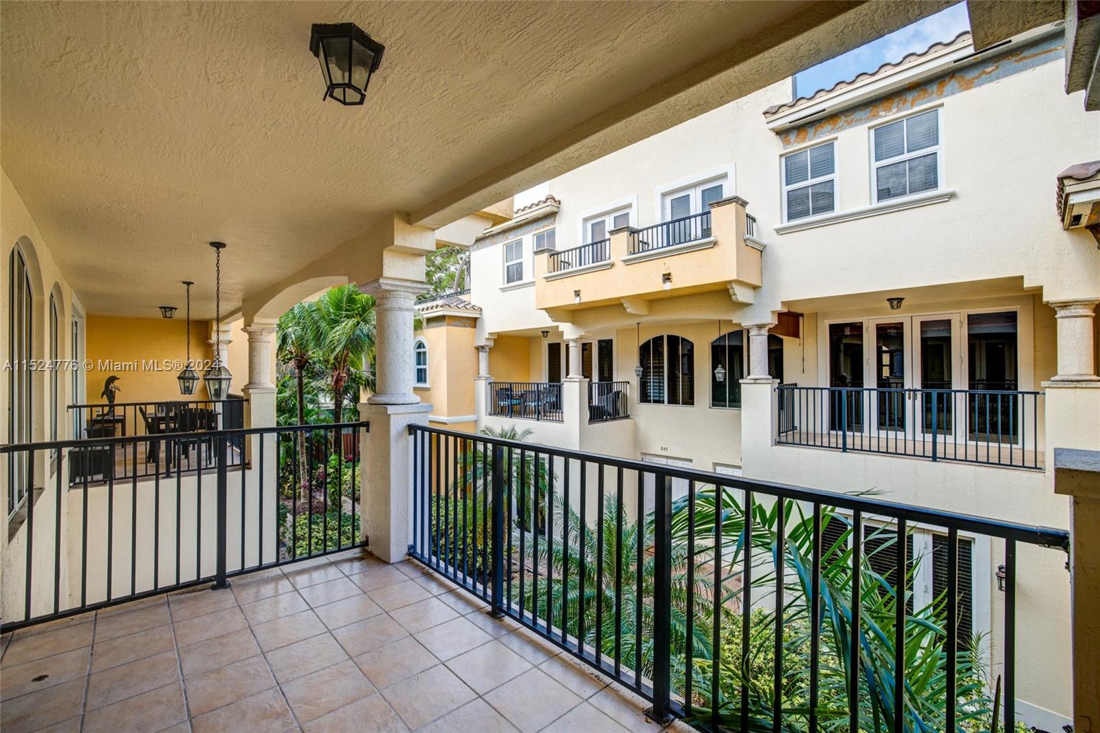 835 16th Ter, Fort Lauderdale, FL, 33304 United States, 4 Bedrooms Bedrooms, ,3 BathroomsBathrooms,Residential,For Sale,16th Ter,A11524776