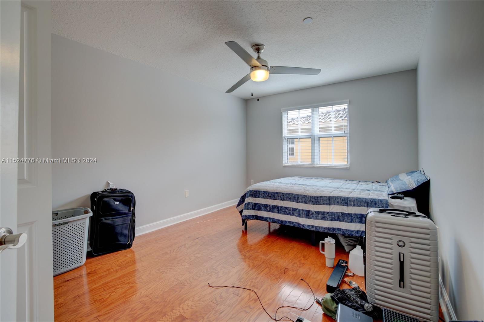 835 16th Ter, Fort Lauderdale, FL, 33304 United States, 4 Bedrooms Bedrooms, ,3 BathroomsBathrooms,Residential,For Sale,16th Ter,A11524776