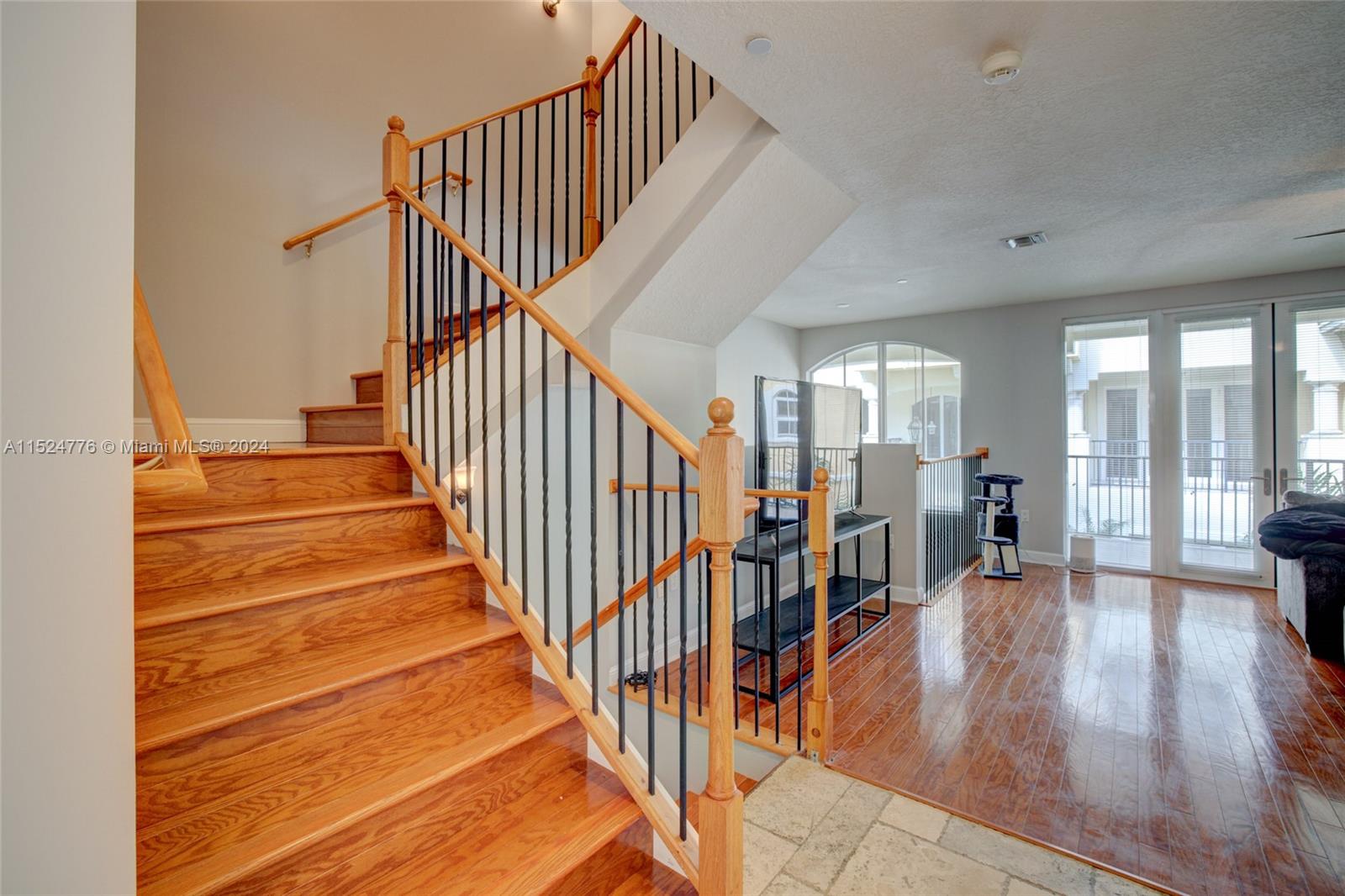 835 16th Ter, Fort Lauderdale, FL, 33304 United States, 4 Bedrooms Bedrooms, ,3 BathroomsBathrooms,Residential,For Sale,16th Ter,A11524776