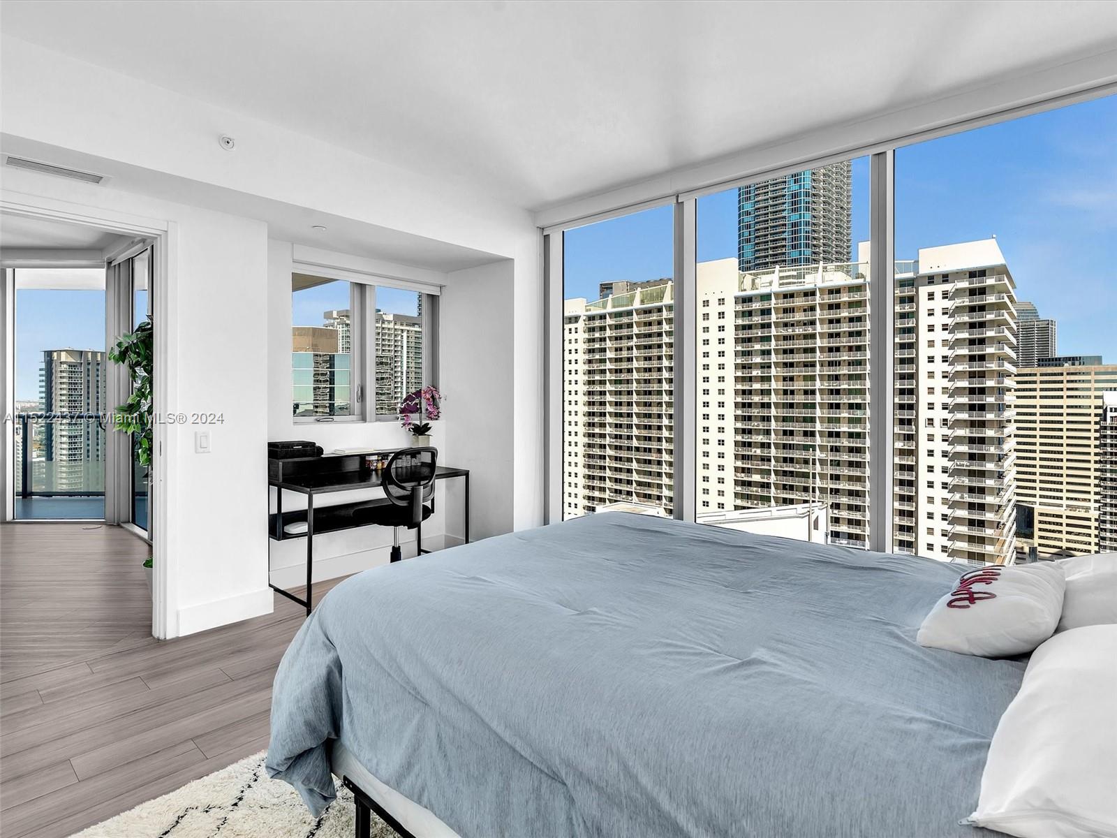 1300 Brickell Bay Dr 3207, Miami, Florida 33131, 2 Bedrooms Bedrooms, ,2 BathroomsBathrooms,Residentiallease,For Rent,1300 Brickell Bay Dr 3207,A11522437