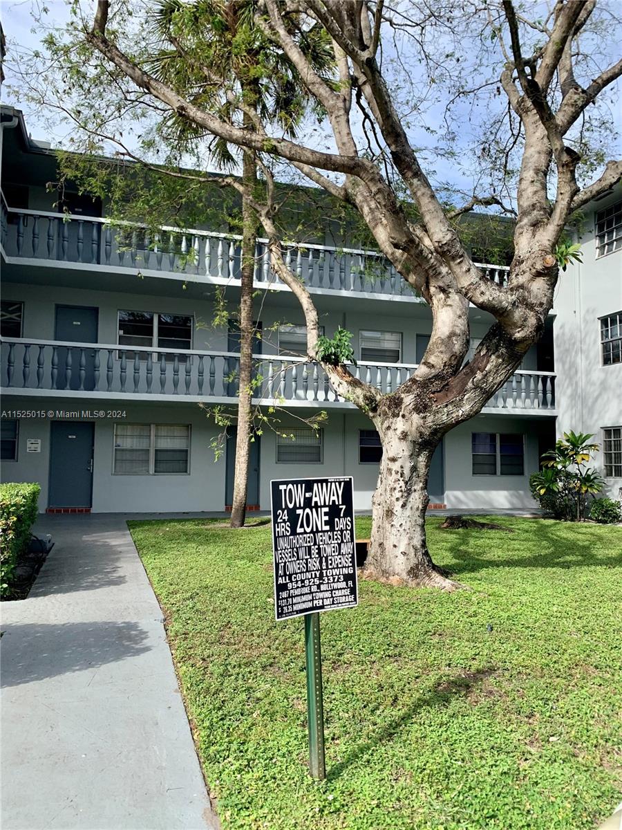 Hollywood, FL, 33021 United States, 1 Bedroom Bedrooms, ,1 BathroomBathrooms,Residential,For Sale,A11525015
