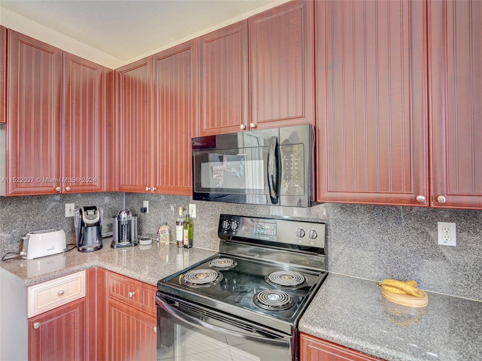 2336 SE 10th St, Homestead, Florida 33035, 3 Bedrooms Bedrooms, ,2 BathroomsBathrooms,Residential,For Sale,2336 SE 10th St,A11522027