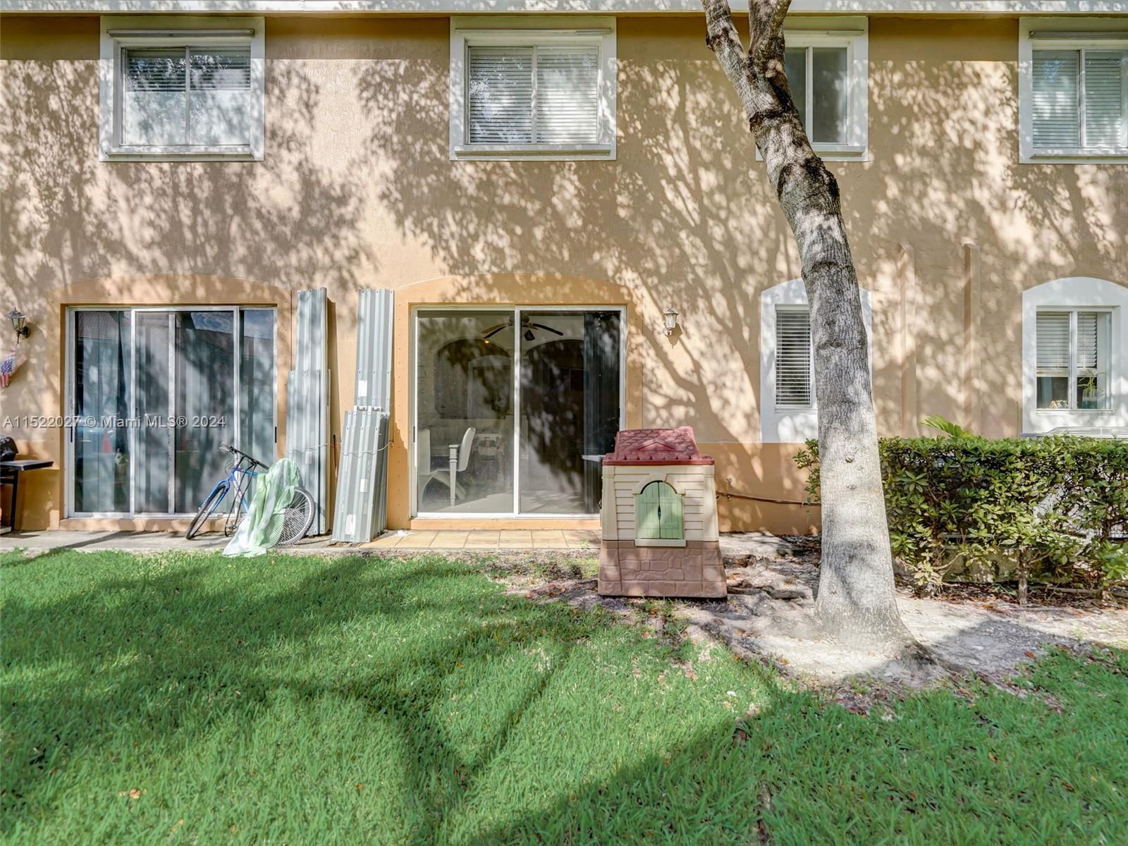 2336 SE 10th St, Homestead, Florida 33035, 3 Bedrooms Bedrooms, ,2 BathroomsBathrooms,Residential,For Sale,2336 SE 10th St,A11522027