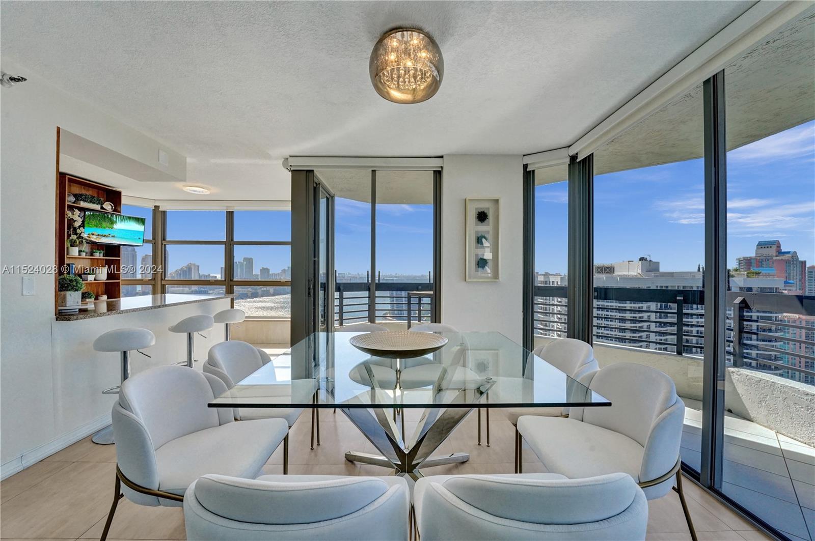 3500 Mystic Pointe Dr 3601, Aventura, Florida 33180, 3 Bedrooms Bedrooms, ,3 BathroomsBathrooms,Residentiallease,For Rent,3500 Mystic Pointe Dr 3601,A11524028