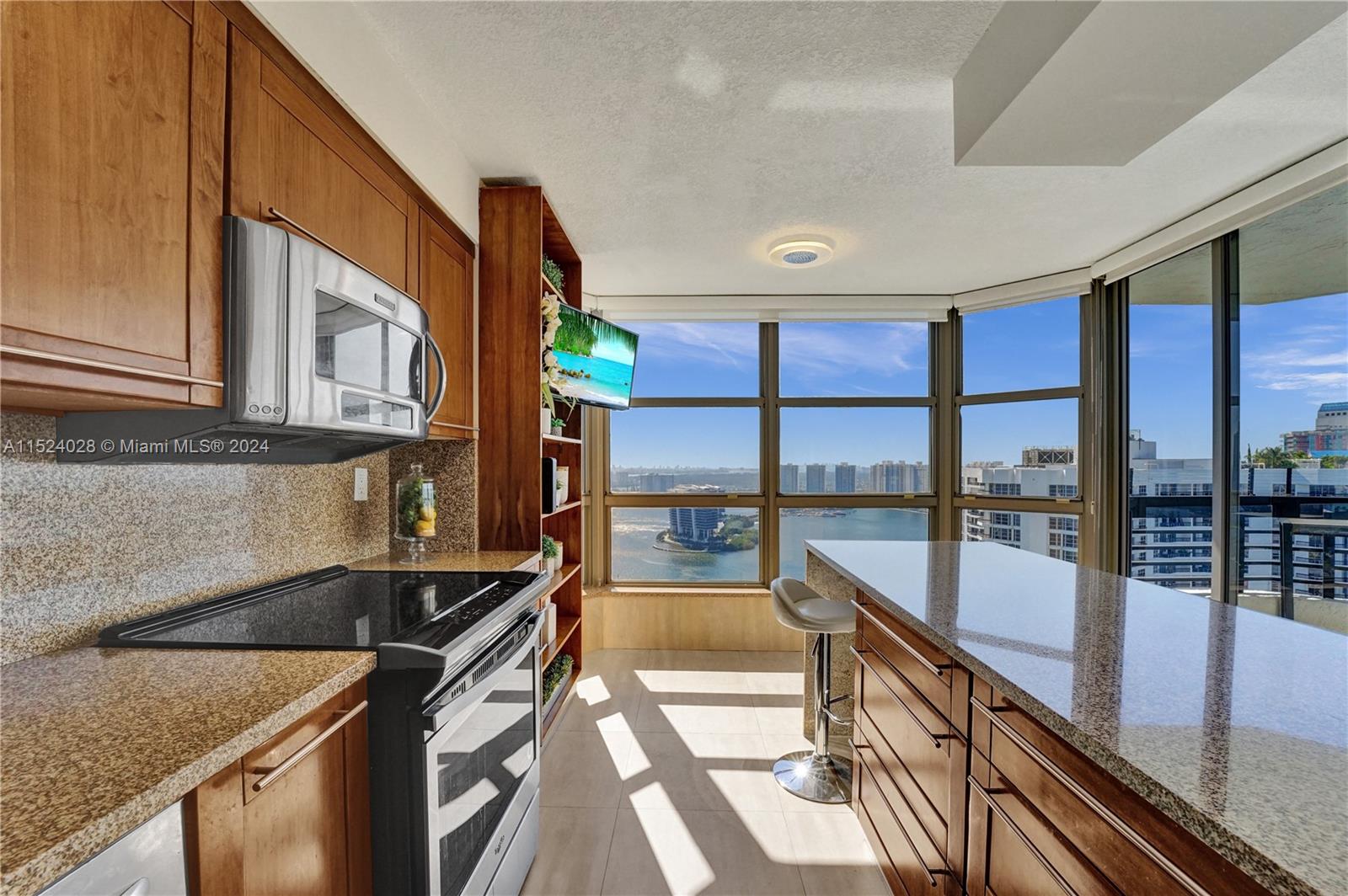 3500 Mystic Pointe Dr 3601, Aventura, Florida 33180, 3 Bedrooms Bedrooms, ,3 BathroomsBathrooms,Residentiallease,For Rent,3500 Mystic Pointe Dr 3601,A11524028