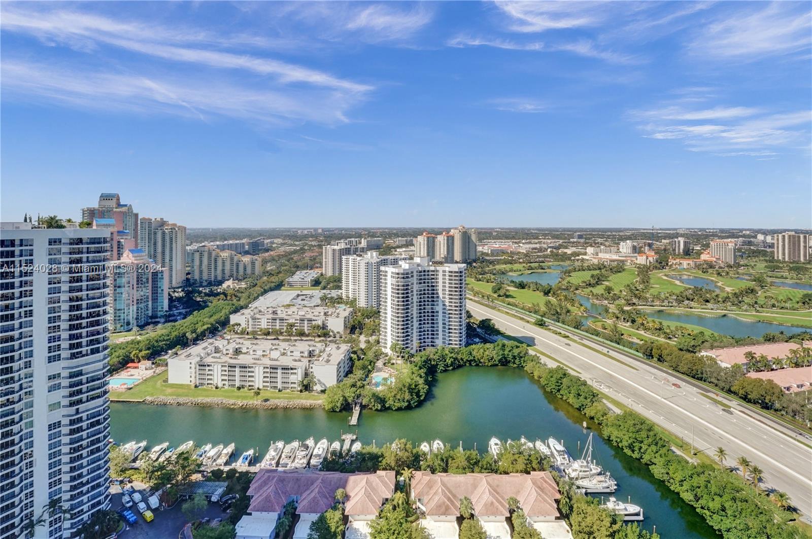 3500 Mystic Pointe Dr 3601, Aventura, Florida 33180, 3 Bedrooms Bedrooms, ,3 BathroomsBathrooms,Residentiallease,For Rent,3500 Mystic Pointe Dr 3601,A11524028