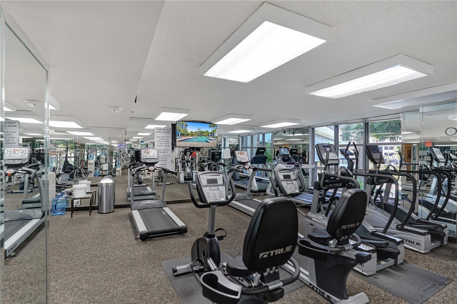 3500 Mystic Pointe Dr 3601, Aventura, Florida 33180, 3 Bedrooms Bedrooms, ,3 BathroomsBathrooms,Residentiallease,For Rent,3500 Mystic Pointe Dr 3601,A11524028