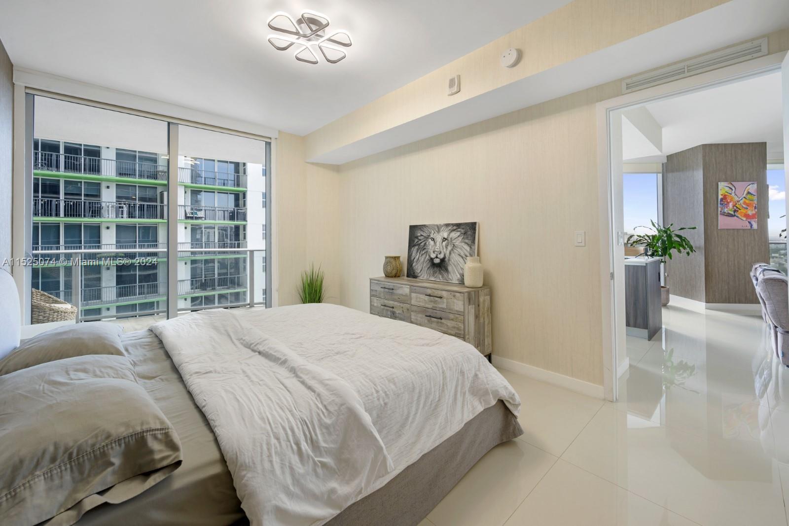 488 NE 18th St 2000, Miami, Florida 33132, 2 Bedrooms Bedrooms, ,2 BathroomsBathrooms,Residentiallease,For Rent,488 NE 18th St 2000,A11525074