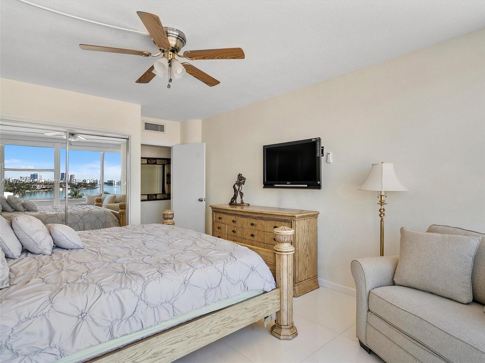 900 Bay Dr 525, Miami Beach, Florida 33141, 2 Bedrooms Bedrooms, ,2 BathroomsBathrooms,Residential,For Sale,900 Bay Dr 525,A11525080