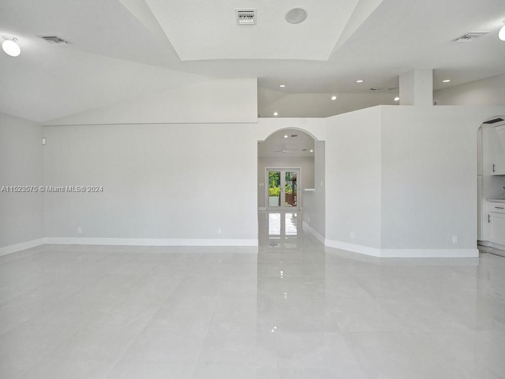 1030 SW 2nd St, Hallandale Beach, Florida 33009, 4 Bedrooms Bedrooms, ,2 BathroomsBathrooms,Residential,For Sale,1030 SW 2nd St,A11523575