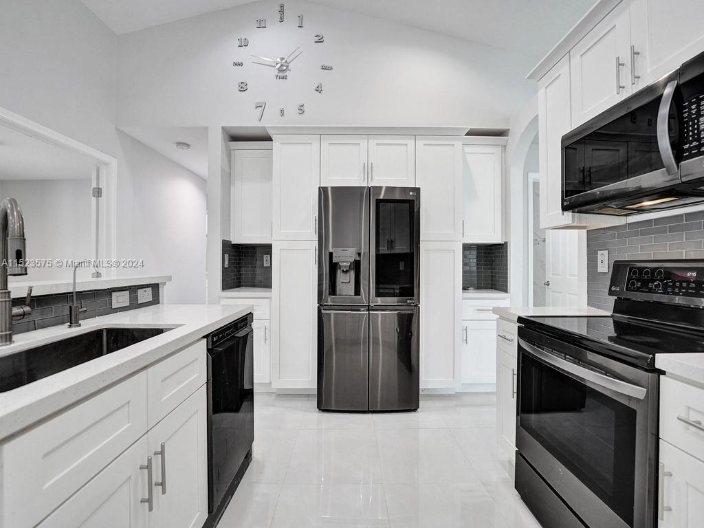 1030 SW 2nd St, Hallandale Beach, Florida 33009, 4 Bedrooms Bedrooms, ,2 BathroomsBathrooms,Residential,For Sale,1030 SW 2nd St,A11523575