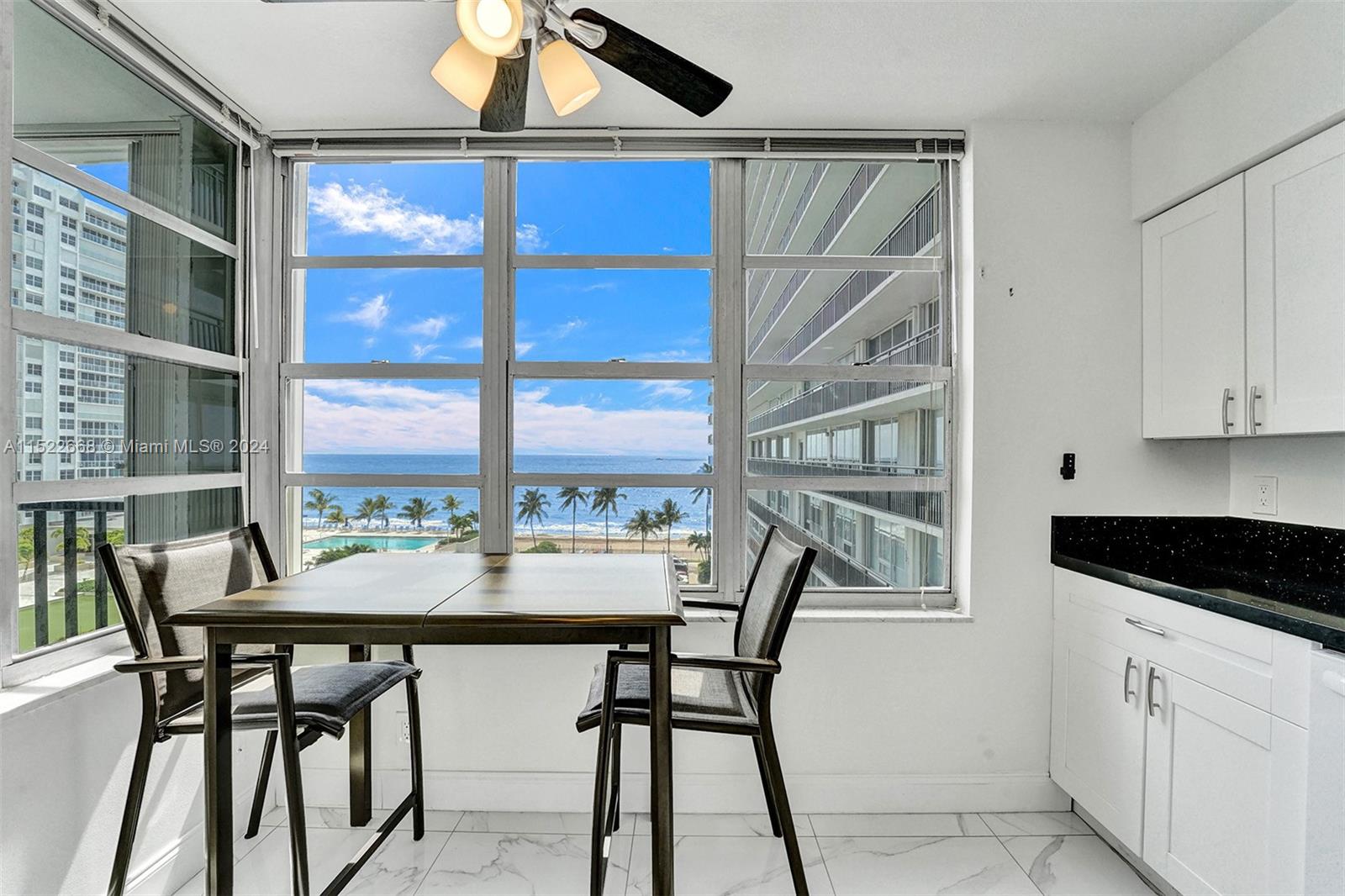 Breakfast Nook
