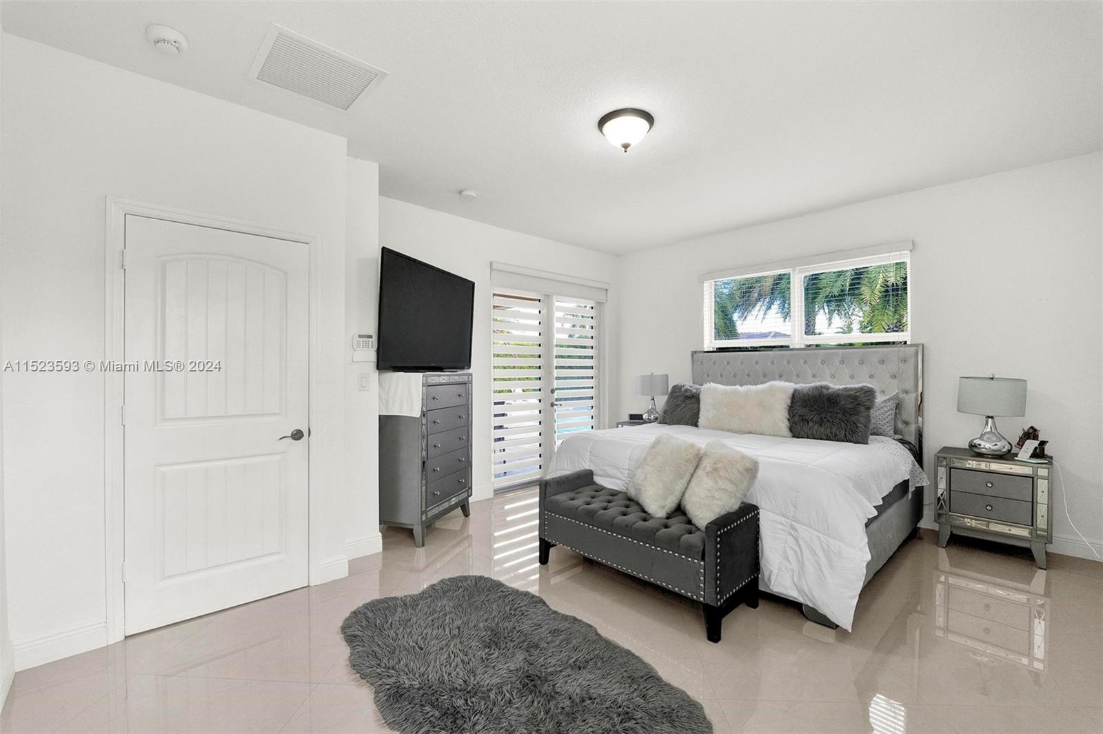 2133 NW 14th Pl, Homestead, Florida 33030, 4 Bedrooms Bedrooms, ,3 BathroomsBathrooms,Residential,For Sale,2133 NW 14th Pl,A11523593