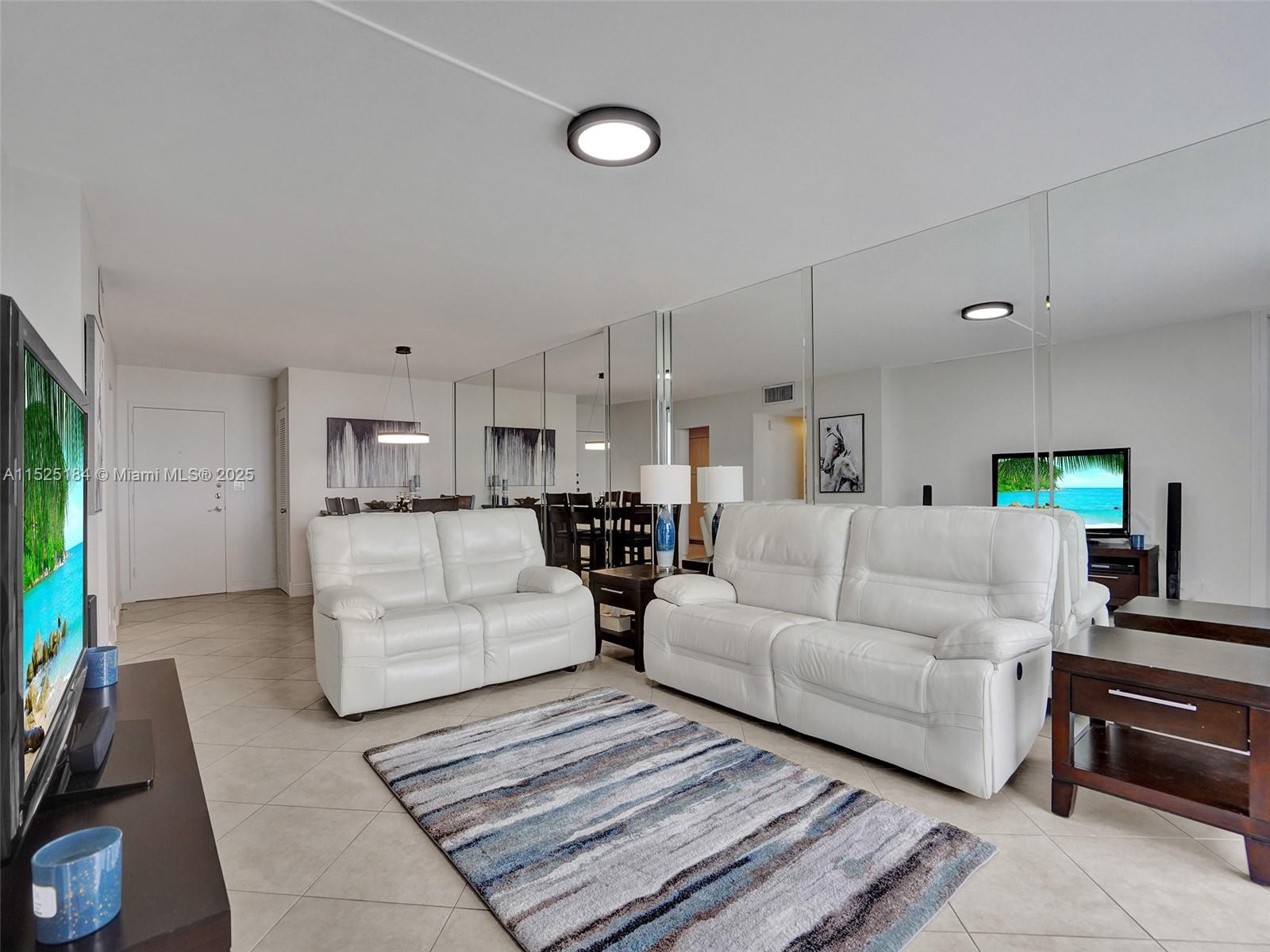 1600 S Ocean Dr 12E, Hollywood, Florida 33019, 2 Bedrooms Bedrooms, ,2 BathroomsBathrooms,Residential,For Sale,1600 S Ocean Dr 12E,A11525184