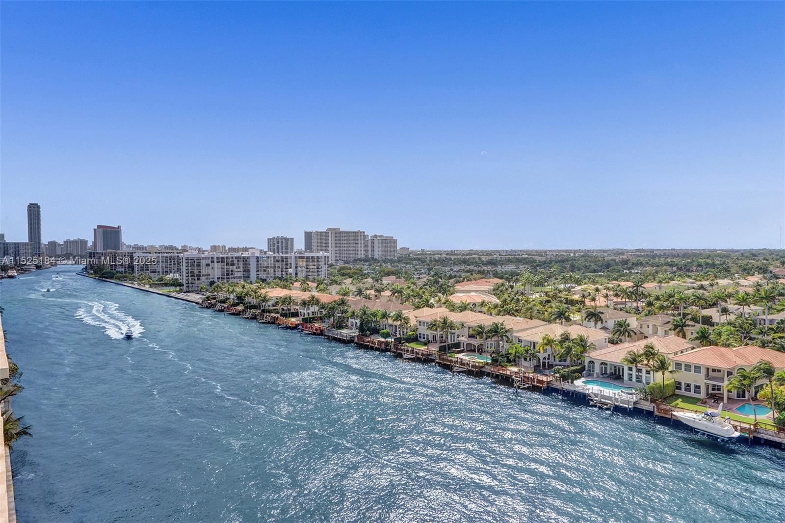 1600 S Ocean Dr 12E, Hollywood, Florida 33019, 2 Bedrooms Bedrooms, ,2 BathroomsBathrooms,Residential,For Sale,1600 S Ocean Dr 12E,A11525184