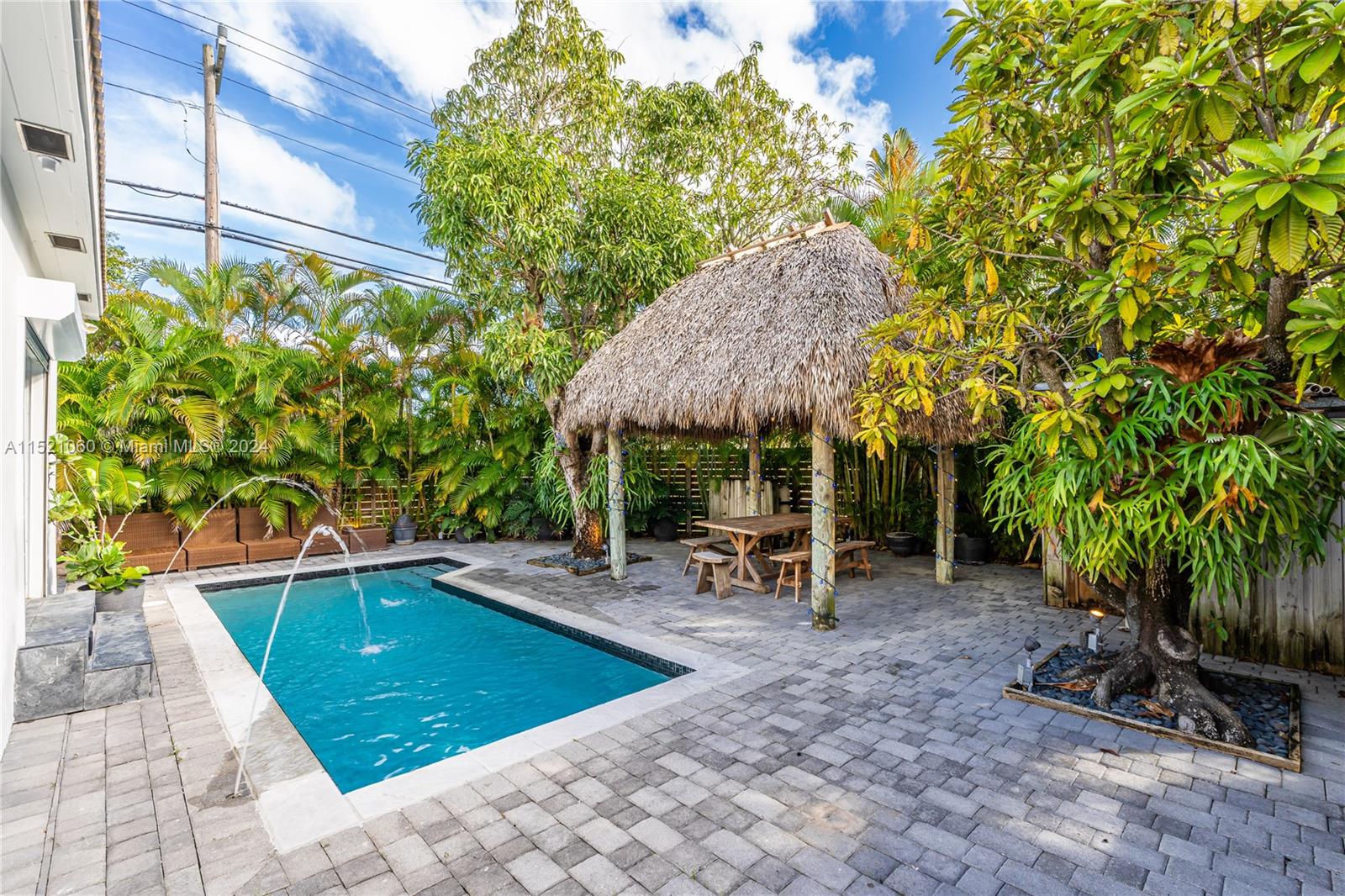 Fabulous new Tiki entertainment area