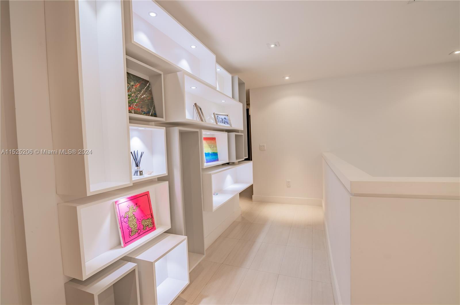 Aventura, Florida 33180, 4 Bedrooms Bedrooms, ,3 BathroomsBathrooms,Residential,For Sale,A11525206