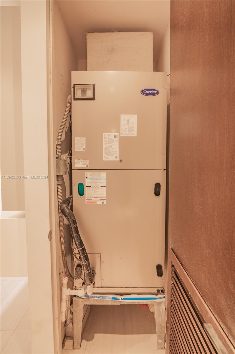 Aventura, Florida 33180, 4 Bedrooms Bedrooms, ,3 BathroomsBathrooms,Residential,For Sale,A11525206