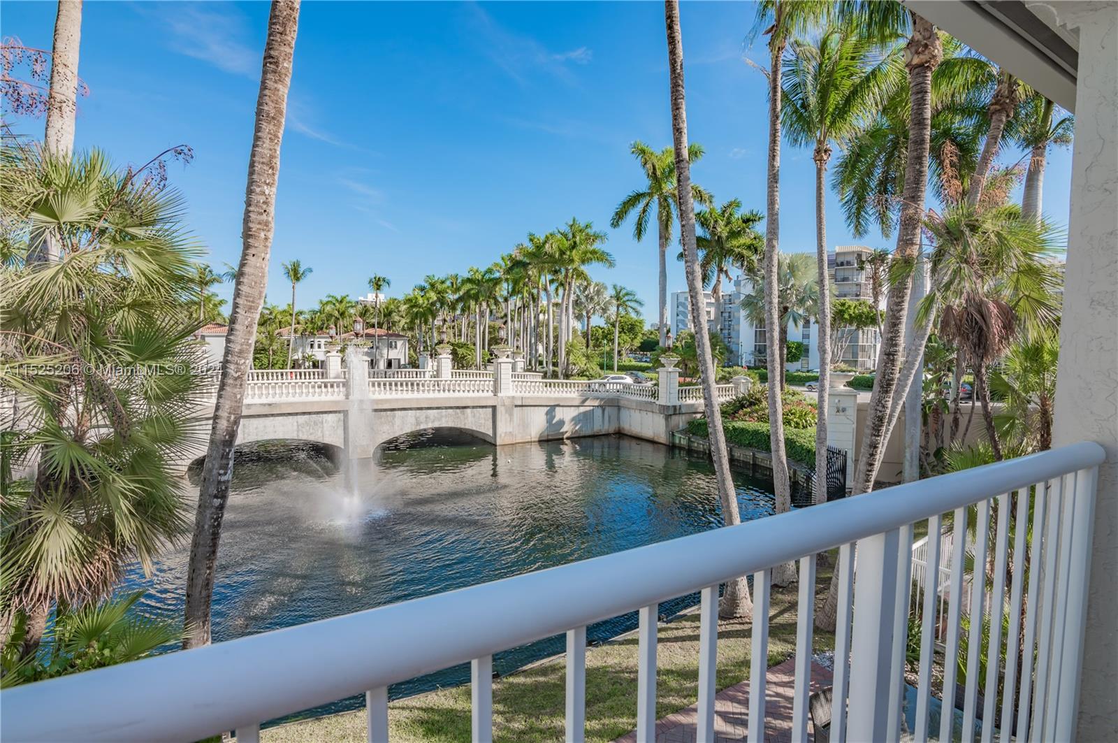 Aventura, Florida 33180, 4 Bedrooms Bedrooms, ,3 BathroomsBathrooms,Residential,For Sale,A11525206