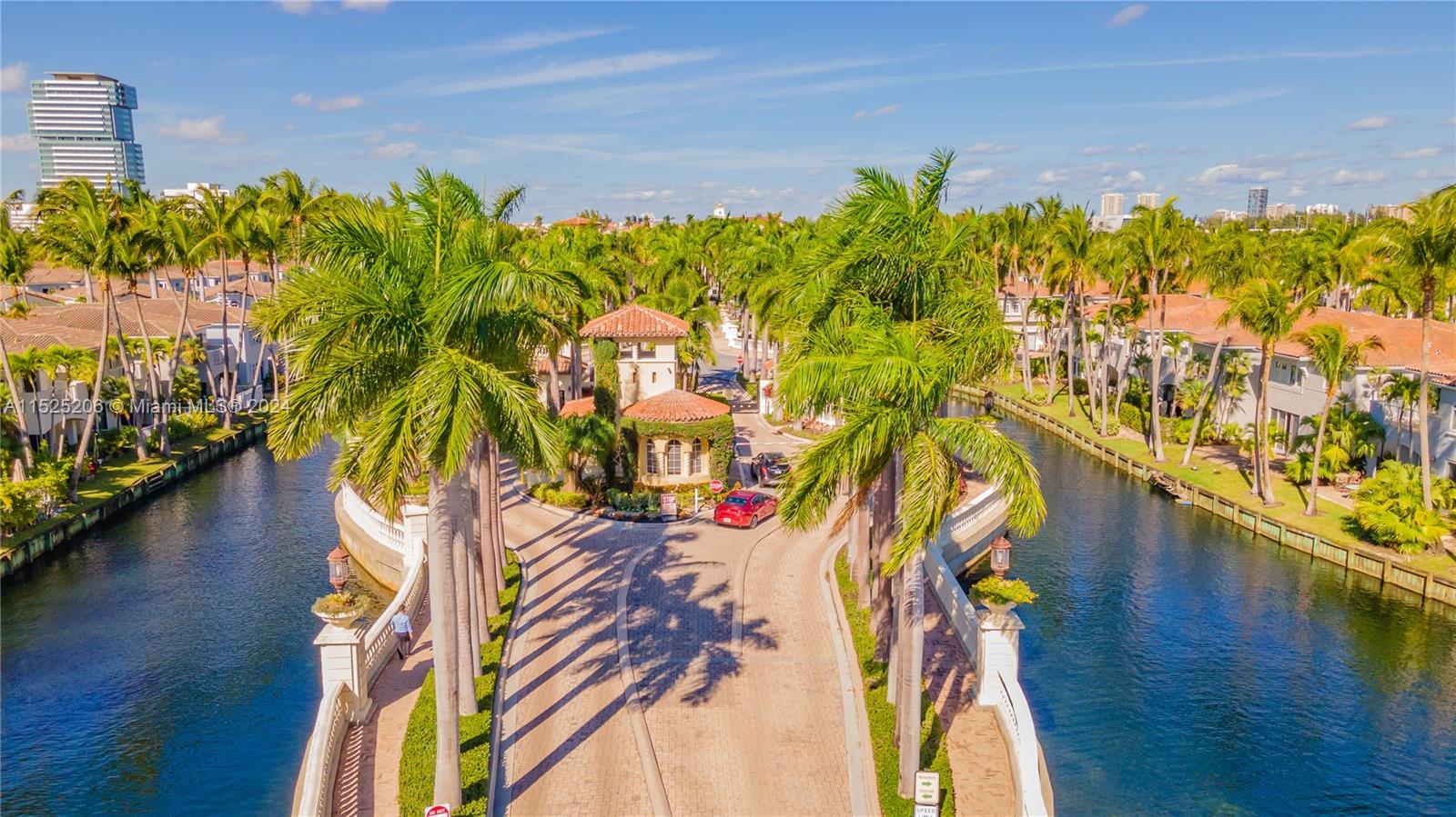 Aventura, Florida 33180, 4 Bedrooms Bedrooms, ,3 BathroomsBathrooms,Residential,For Sale,A11525206