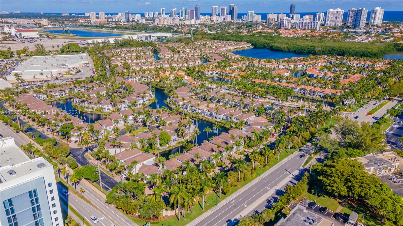 Aventura, Florida 33180, 4 Bedrooms Bedrooms, ,3 BathroomsBathrooms,Residential,For Sale,A11525206