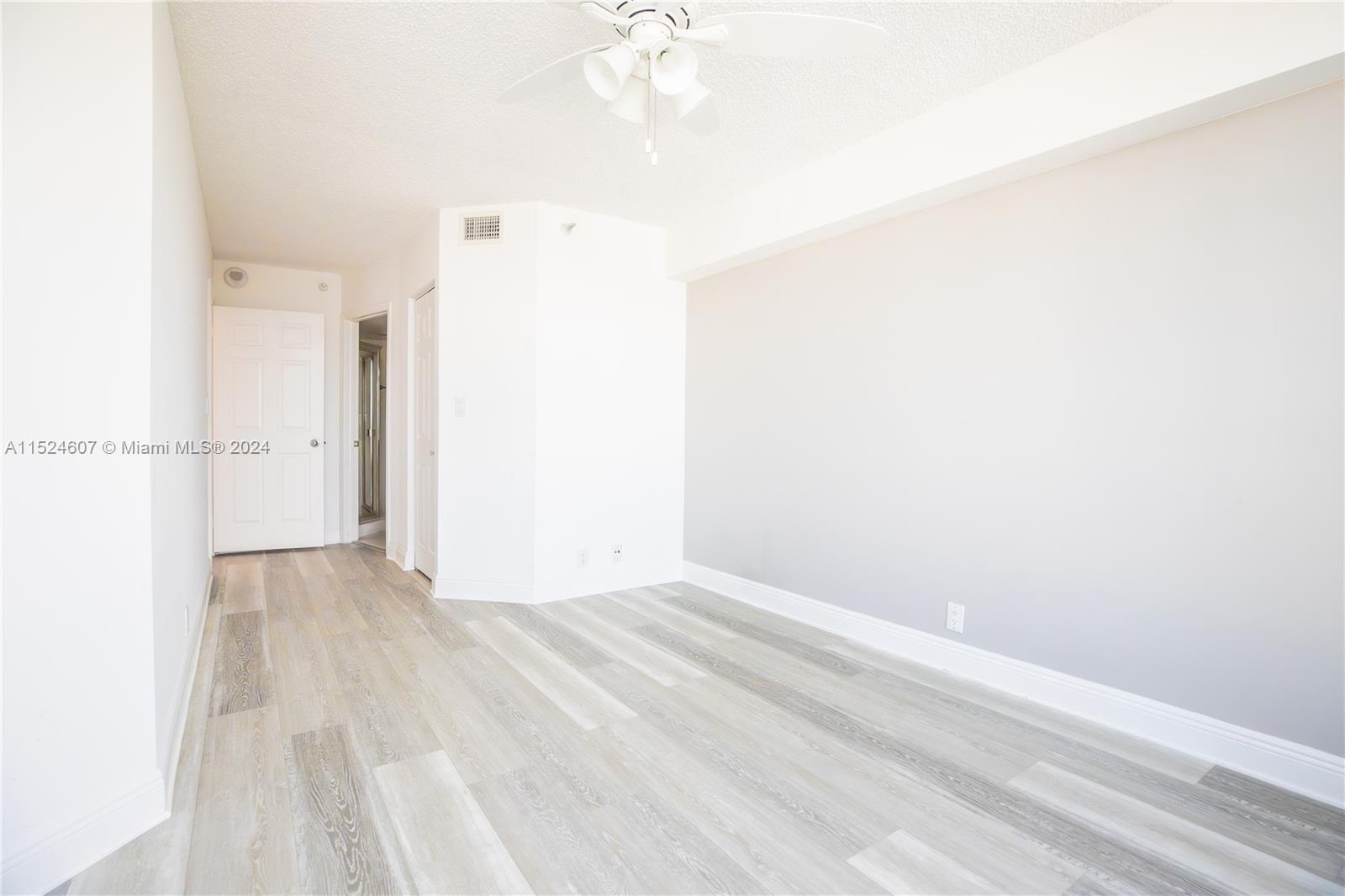 3530 Mystic Pointe Dr 2602, Aventura, Florida 33180, 2 Bedrooms Bedrooms, ,2 BathroomsBathrooms,Residentiallease,For Rent,3530 Mystic Pointe Dr 2602,A11524607