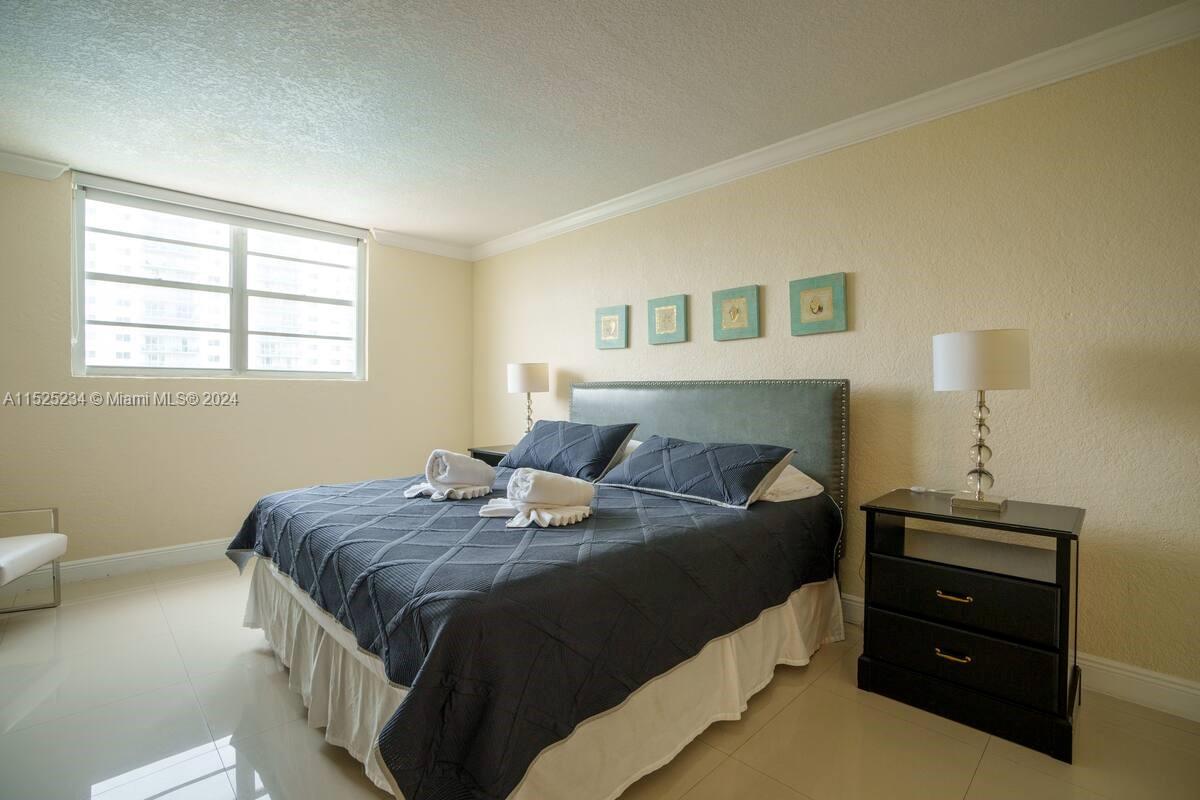 19370 Collins Ave, Sunny Isles Beach, FL, 33160 United States, 3 Bedrooms Bedrooms, ,2 BathroomsBathrooms,Residential,For Sale,Collins Ave,A11525234