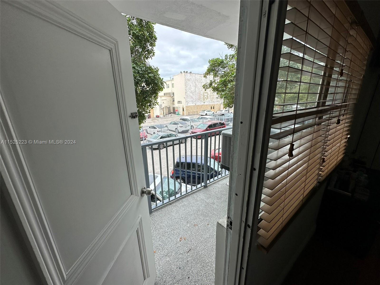 Miami Beach, Florida 33139, 1 Bedroom Bedrooms, ,1 BathroomBathrooms,Residentiallease,For Rent,A11525223