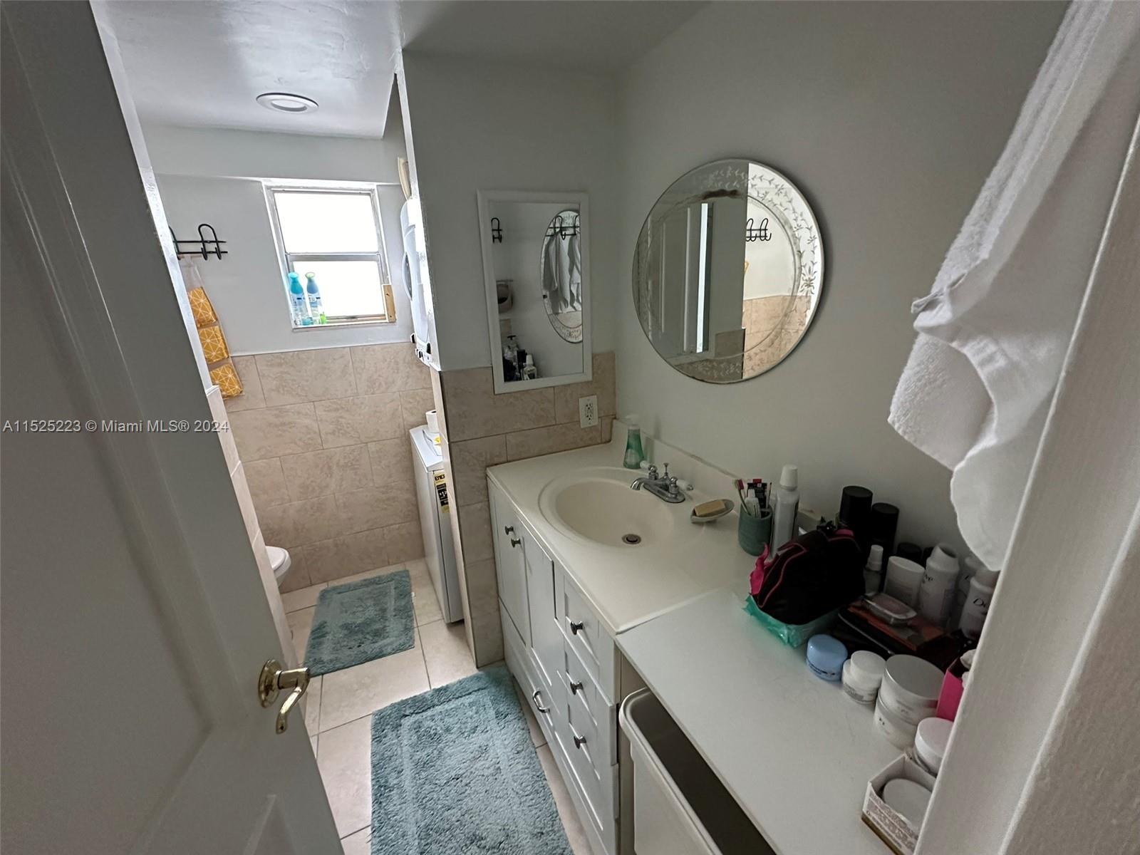 Miami Beach, Florida 33139, 1 Bedroom Bedrooms, ,1 BathroomBathrooms,Residentiallease,For Rent,A11525223