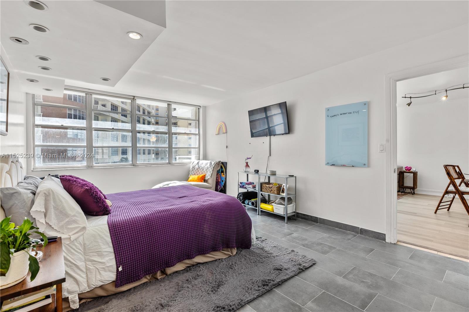 1801 S Ocean Dr 343, Hallandale Beach, Florida 33009, 1 Bedroom Bedrooms, ,1 BathroomBathrooms,Residential,For Sale,1801 S Ocean Dr 343,A11525239