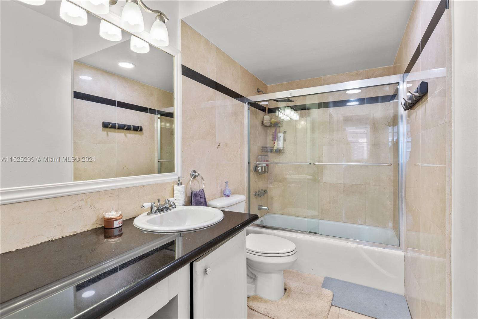 1801 S Ocean Dr 343, Hallandale Beach, Florida 33009, 1 Bedroom Bedrooms, ,1 BathroomBathrooms,Residential,For Sale,1801 S Ocean Dr 343,A11525239