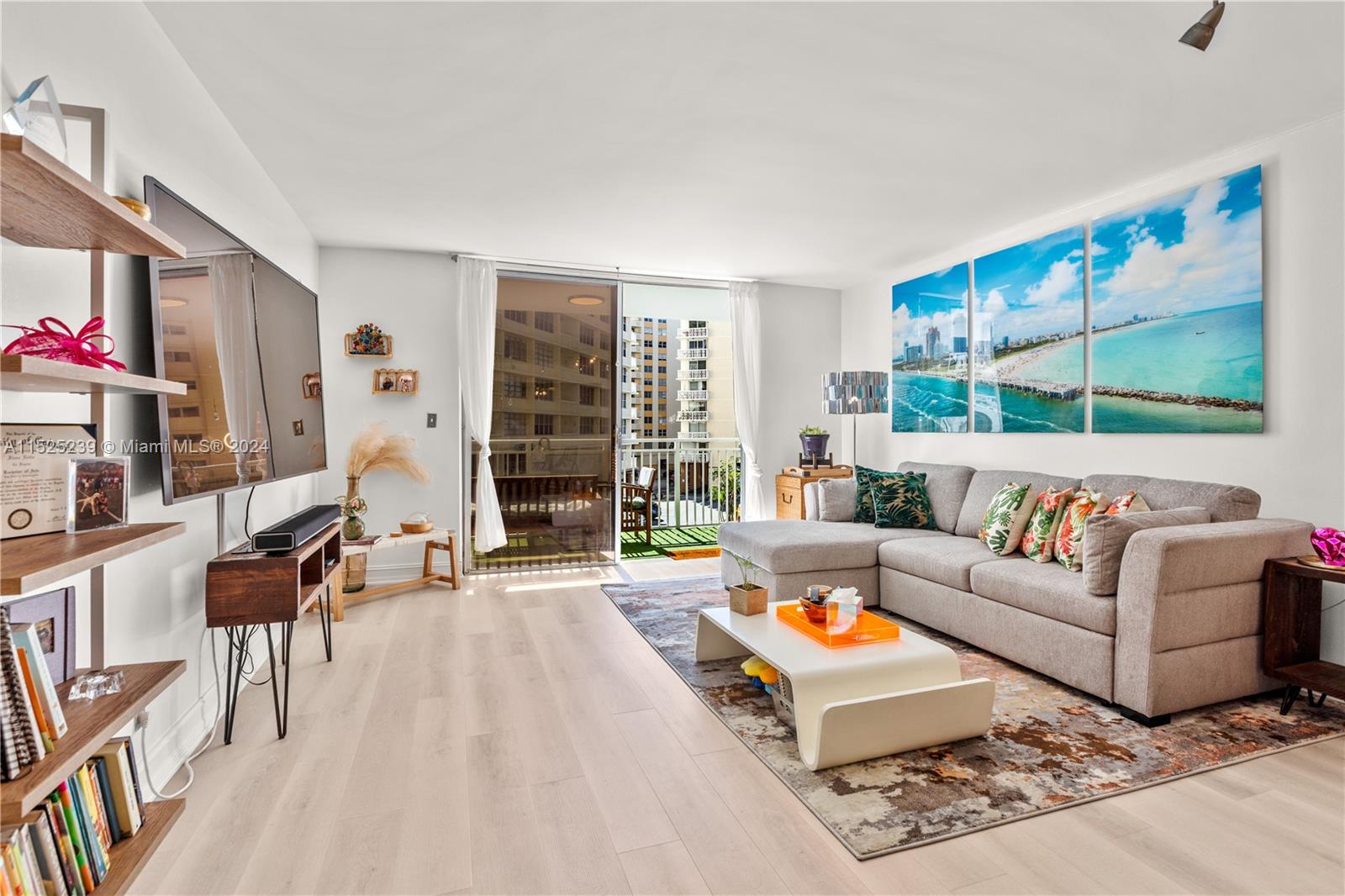 1801 S Ocean Dr 343, Hallandale Beach, Florida 33009, 1 Bedroom Bedrooms, ,1 BathroomBathrooms,Residential,For Sale,1801 S Ocean Dr 343,A11525239