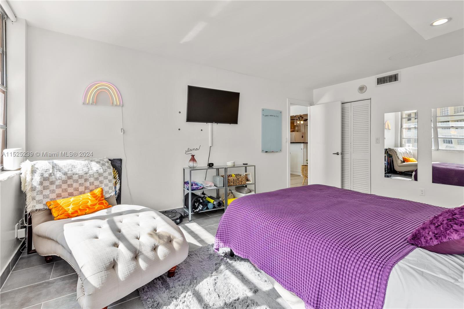 1801 S Ocean Dr 343, Hallandale Beach, Florida 33009, 1 Bedroom Bedrooms, ,1 BathroomBathrooms,Residential,For Sale,1801 S Ocean Dr 343,A11525239