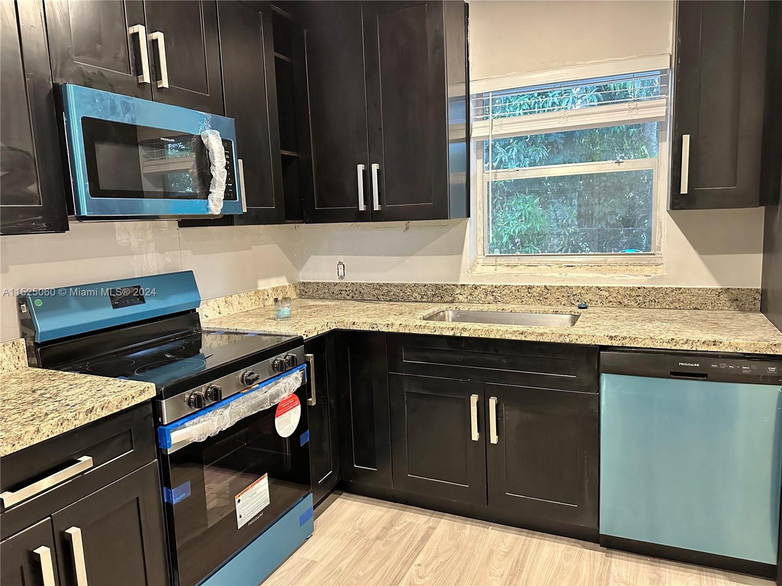 1246 NE 110th Ter, Miami, Florida 33161, 4 Bedrooms Bedrooms, ,3 BathroomsBathrooms,Residential,For Sale,1246 NE 110th Ter,A11525060